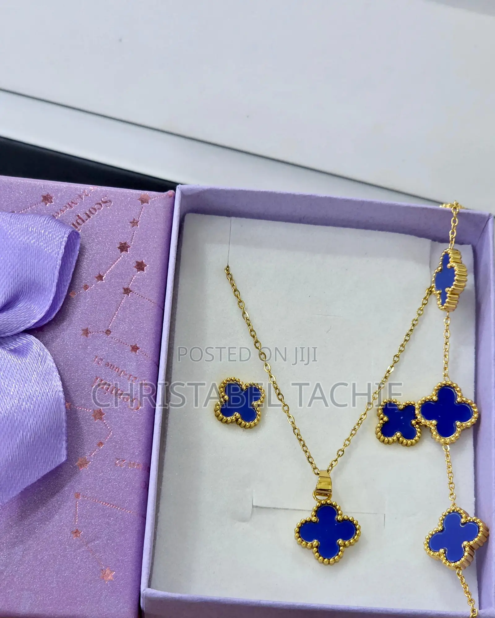 Van Cleef Jewerly Set