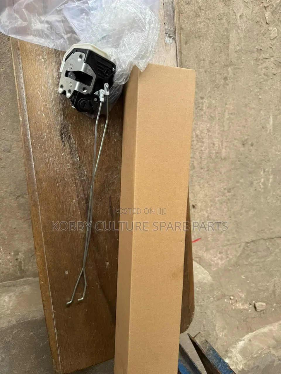 Original Brand New Car Door Locks Available for Sale All Cars
