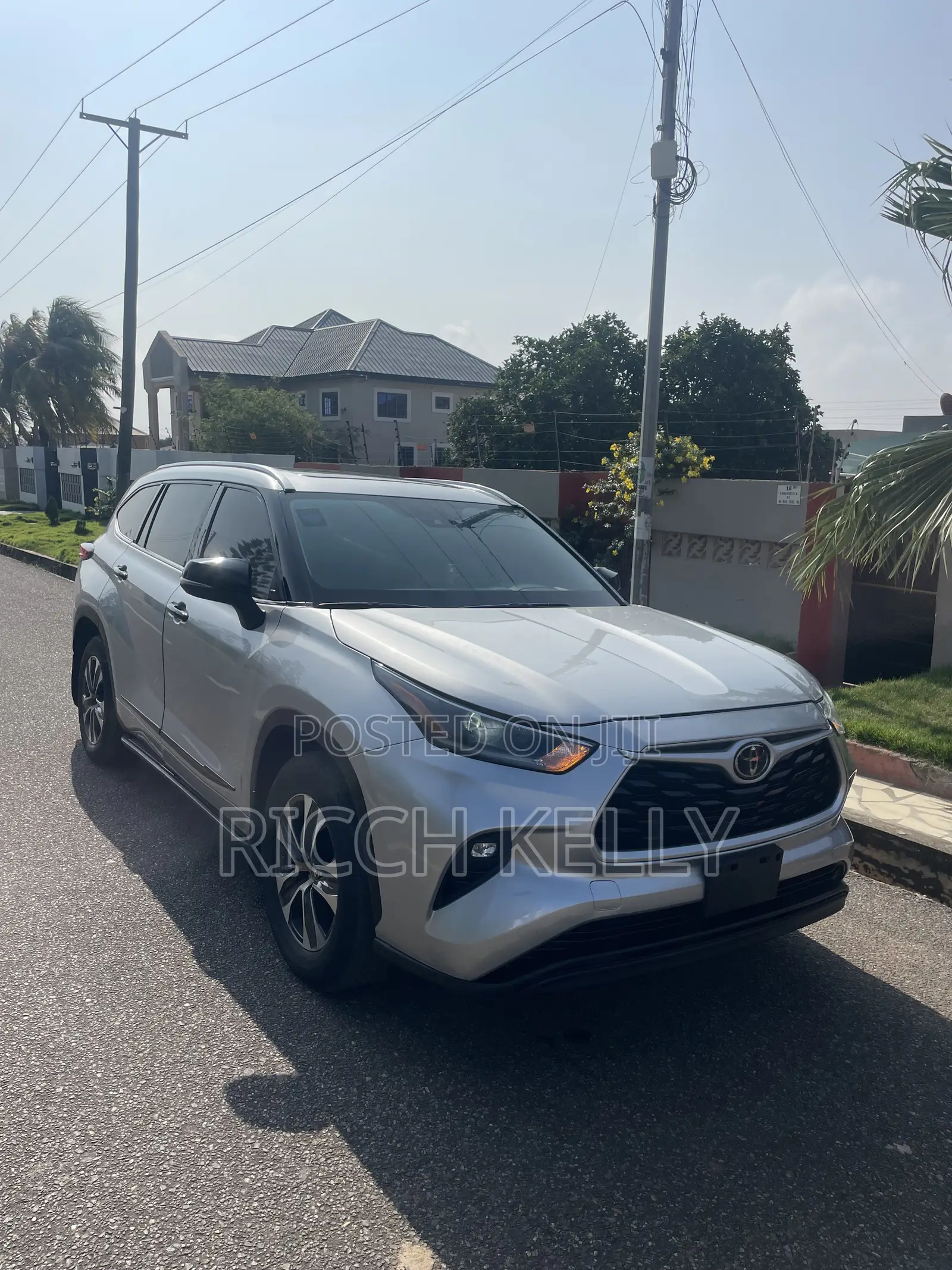 Toyota Highlander XSE 2021 Silver