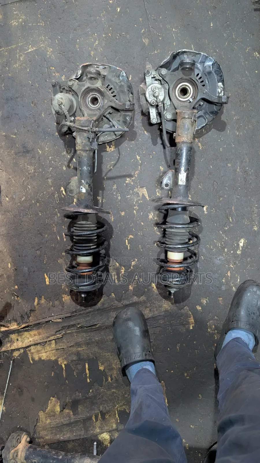 Toyota Yaris/Vitz/Belta 2008,2009,2010,2011,2012 Front Shocks and Hub