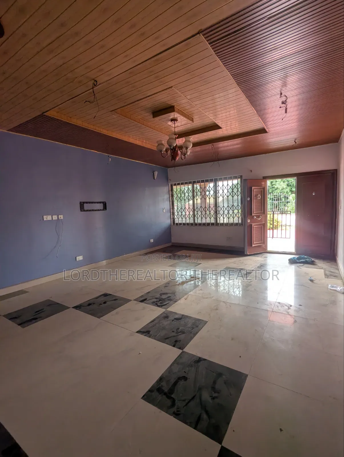 3bdrm Apartment in Pokuase for rent
