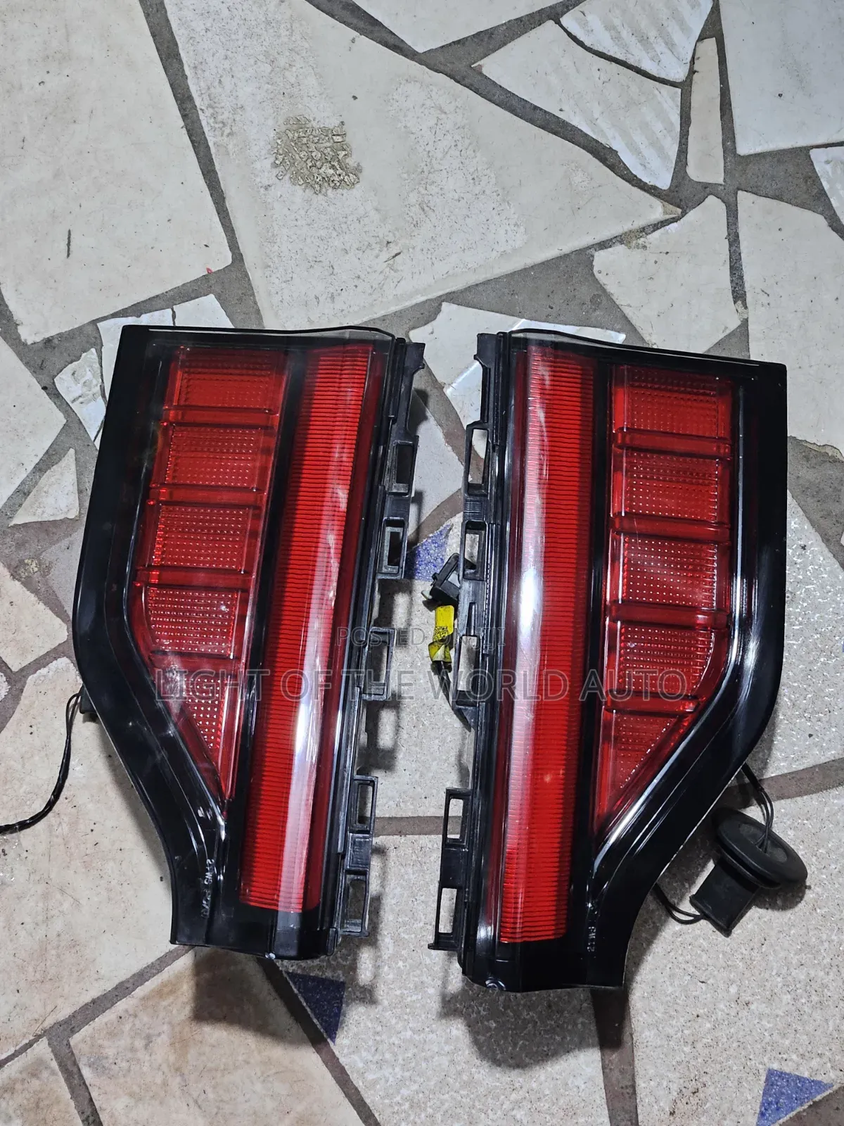 Jeep Grand Wagoneer Bootlight 2022-2026 Available