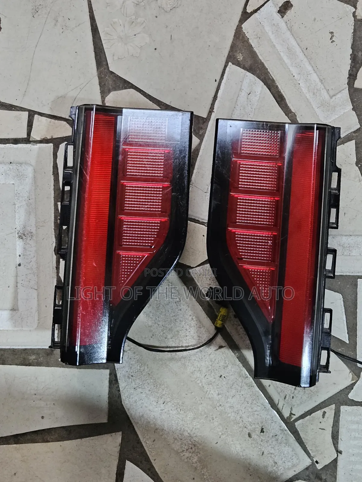 Jeep Grand Wagoneer Bootlight 2022-2026 Available
