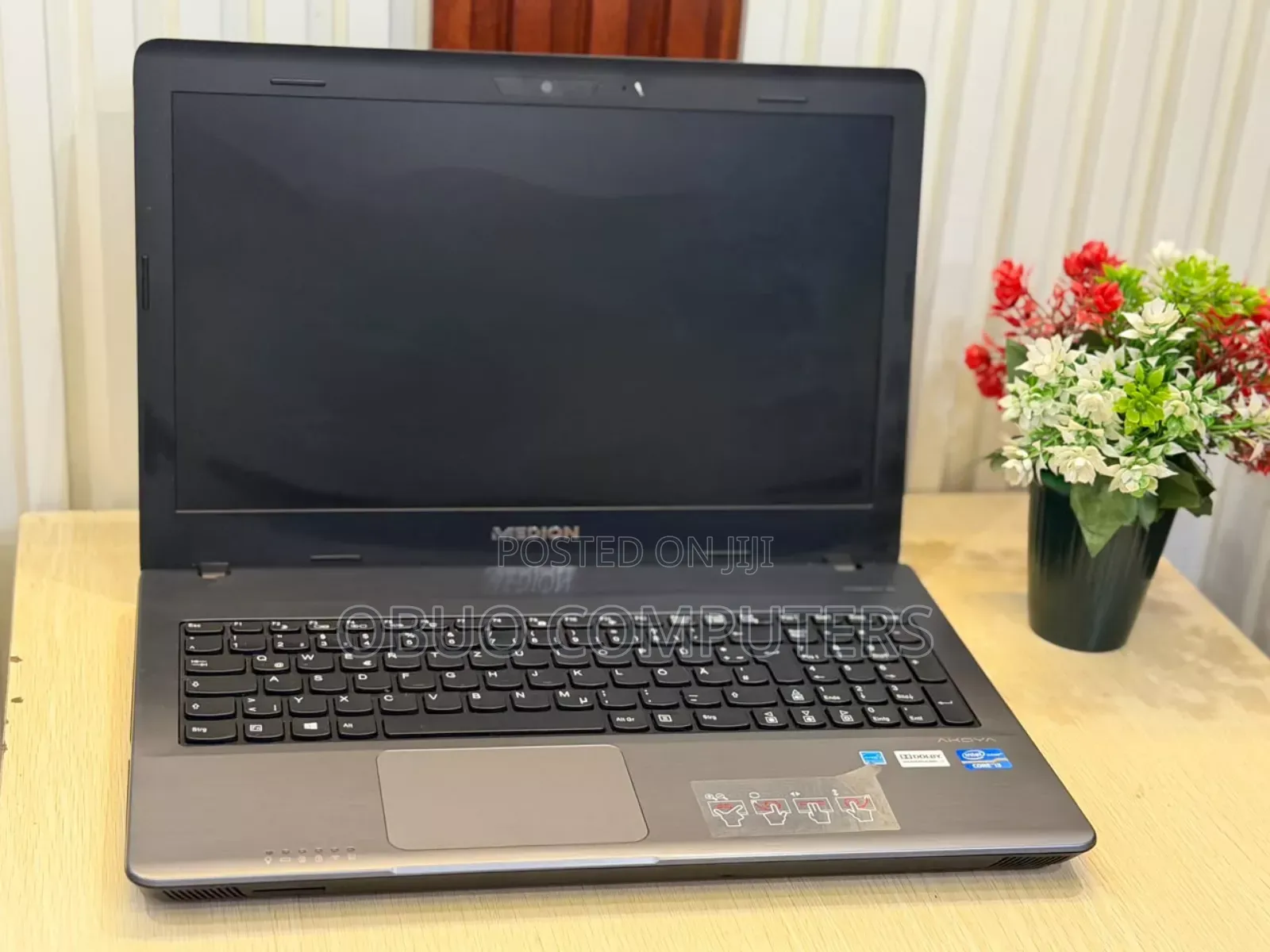 Laptop Medion Akoya E7419 4GB Intel Core i3 HDD 500GB