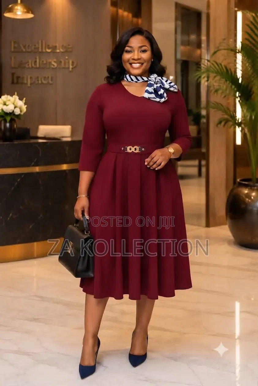 Ladies Round Neck Bowtie Dress