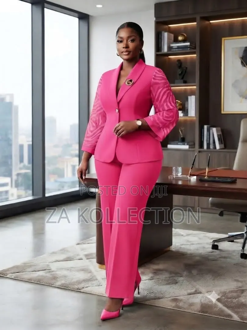 Ladies Corporate Suit