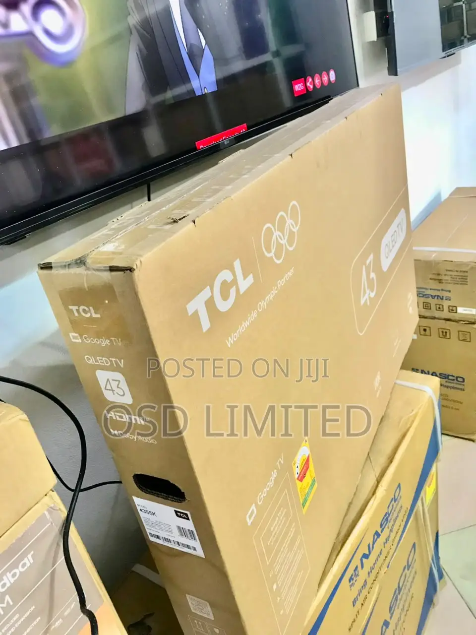 Access All Your Favorite Apps on 43" TCL QLED TV