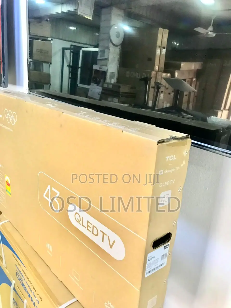 Level Up Your Setup With 43" TCL QLED TV