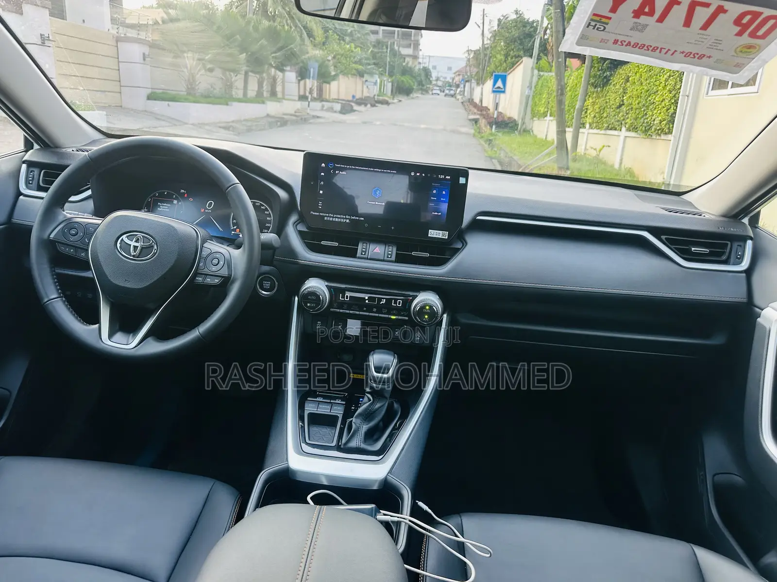 Toyota RAV4 Limited 2025 White