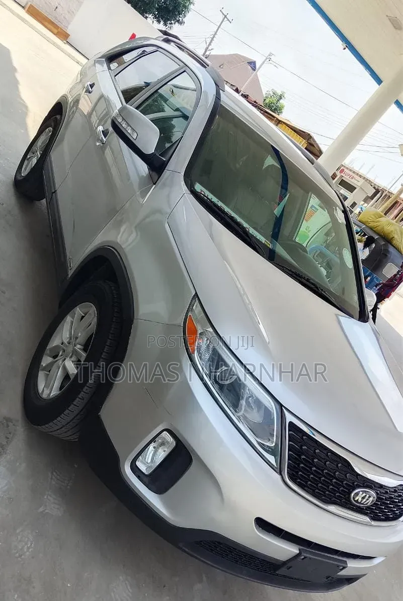 Kia Sorento 2015 Silver