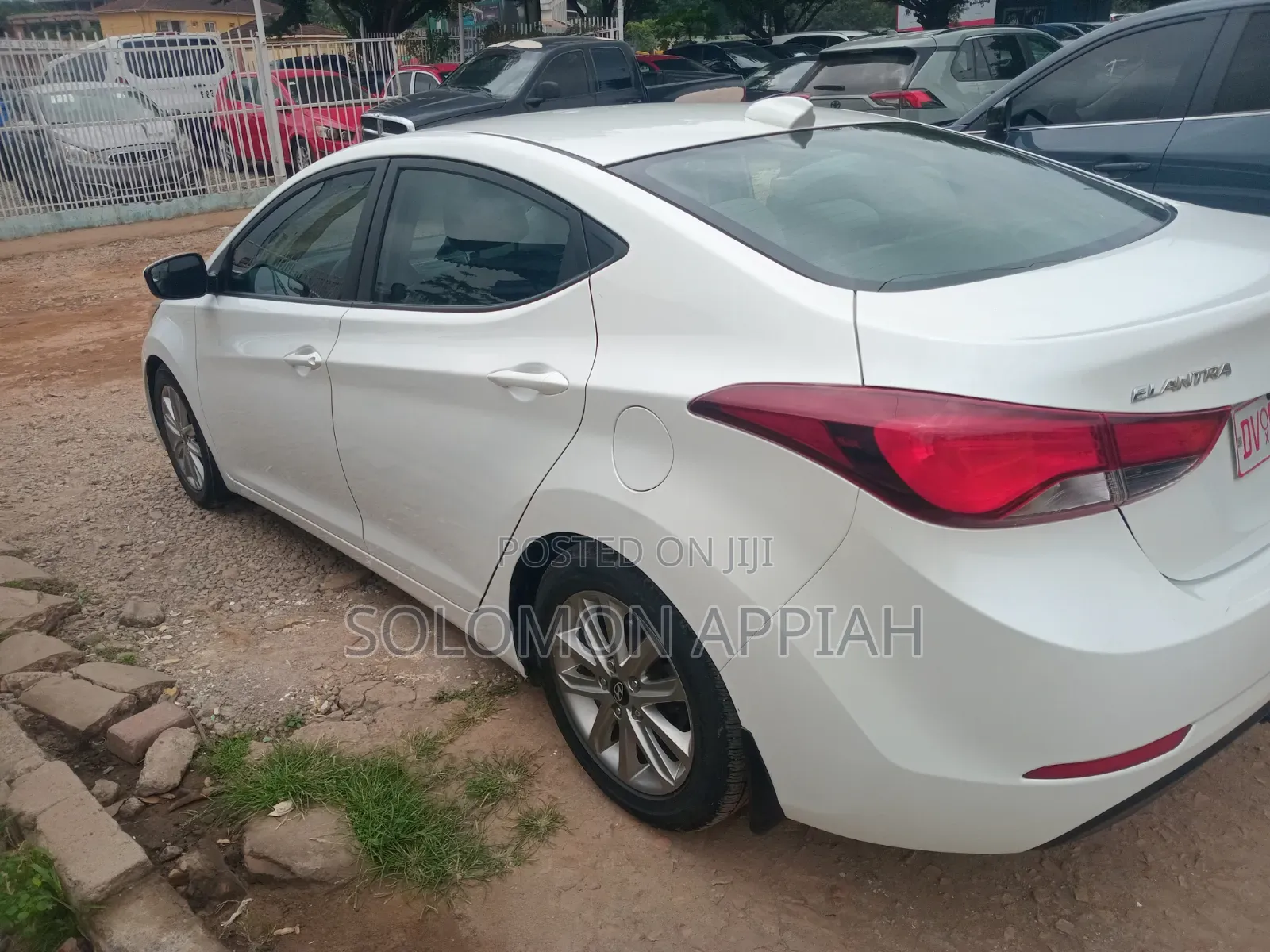 Hyundai Elantra 2016 White