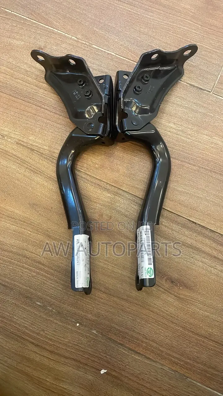 Toyota Land Cruiser 08-15 Hood Hinge