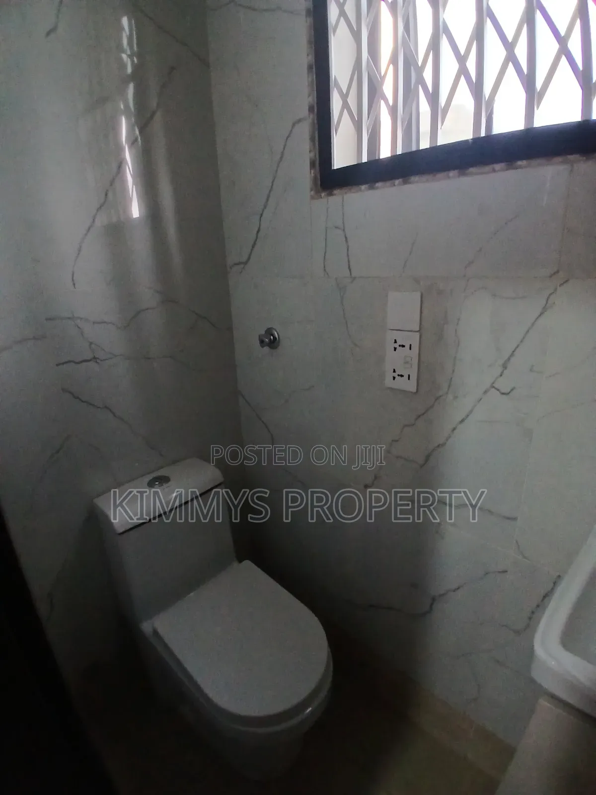 Furnished 1bdrm Apartment in Kimmys Property, Otano for rent