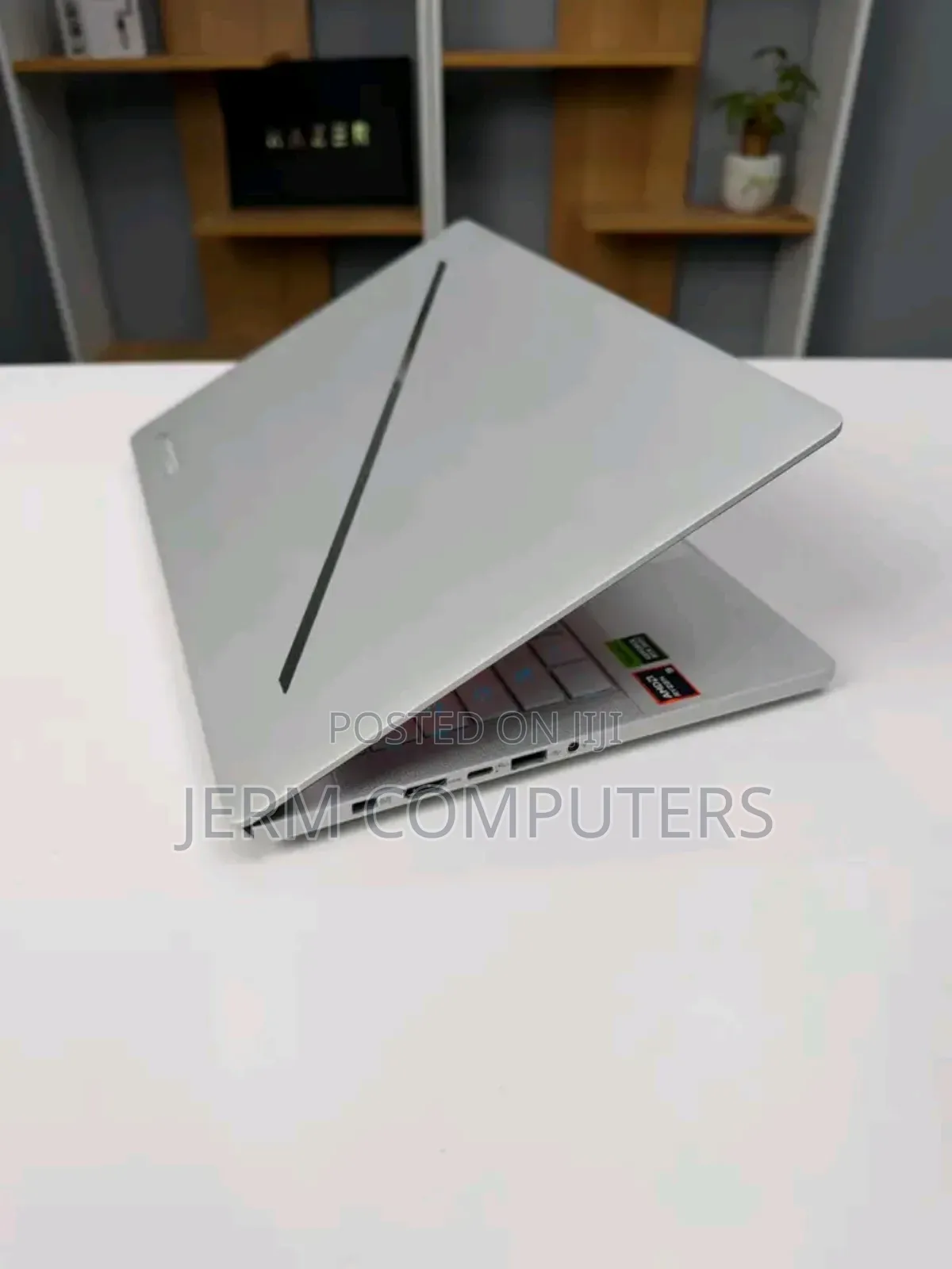 New Laptop Asus ROG Zephyrus G14 16GB AMD Ryzen 7 SSD 512GB
