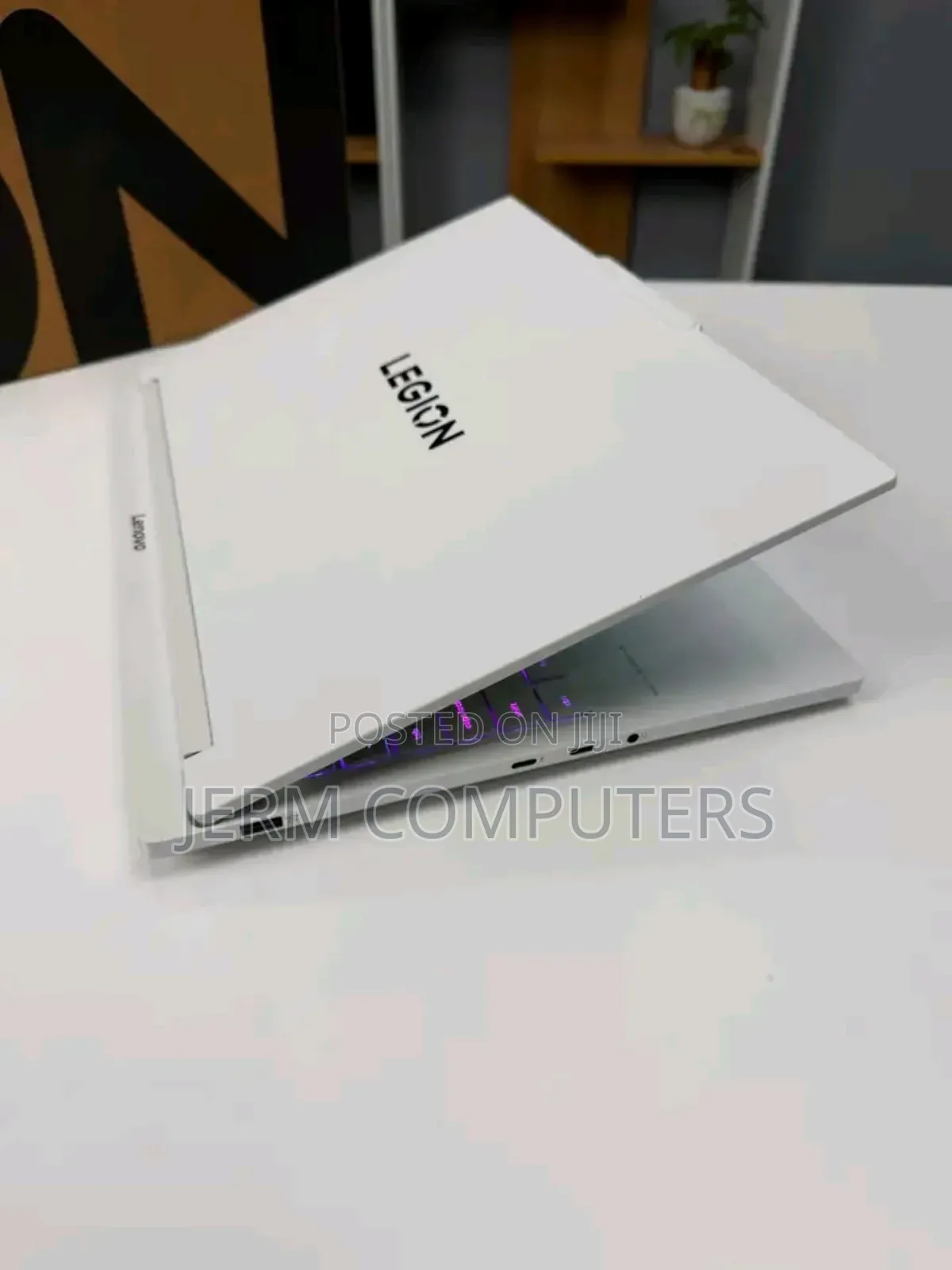 New Laptop Lenovo Lrgion 7i 32GB Intel Core Ultra 7 SSD 1T