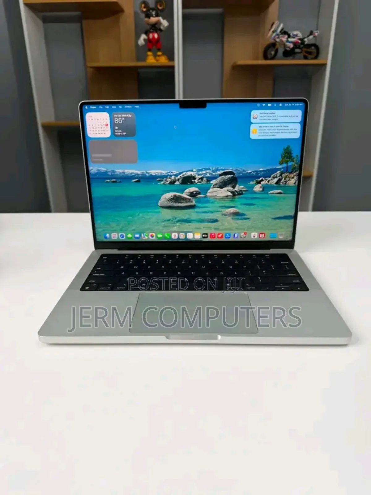 New Laptop Apple MacBook Pro 2024 M4 16GB Apple M4 SSD 512GB
