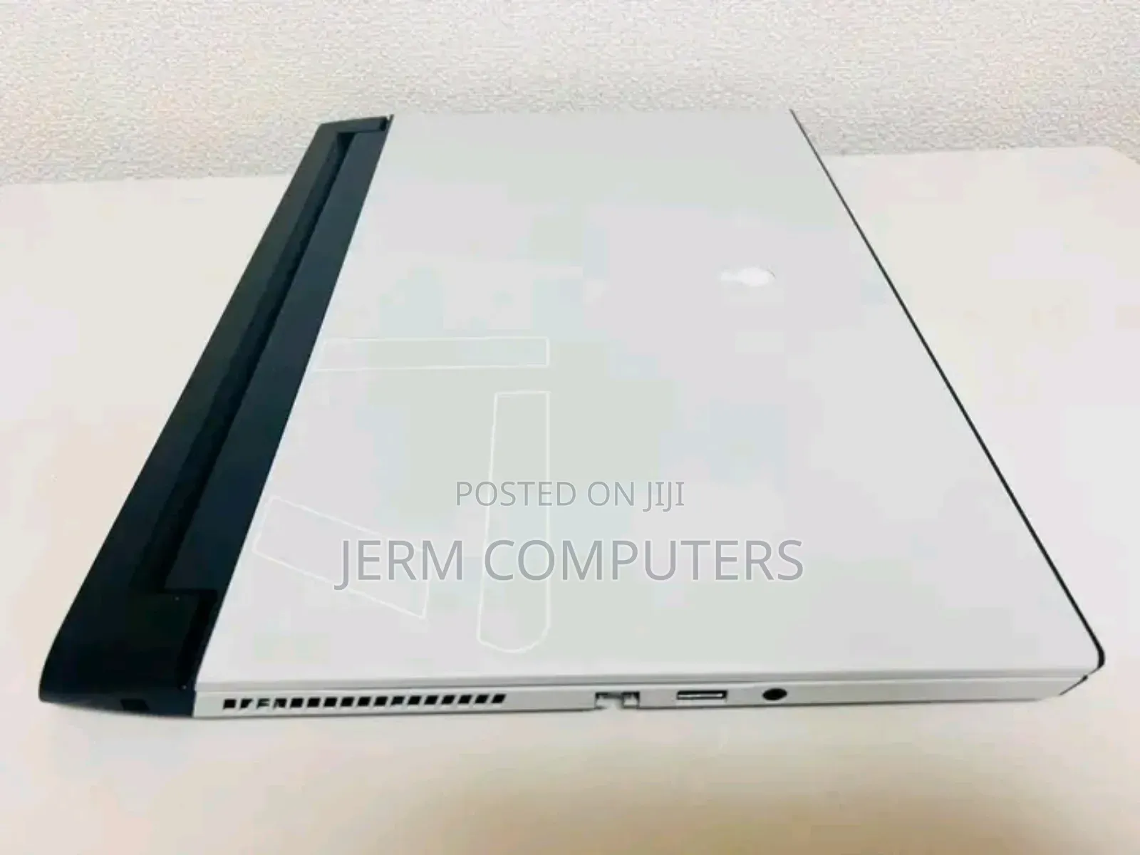 New Laptop Dell Allenware M15 R5 16GB Intel Core i7 SSD 1T