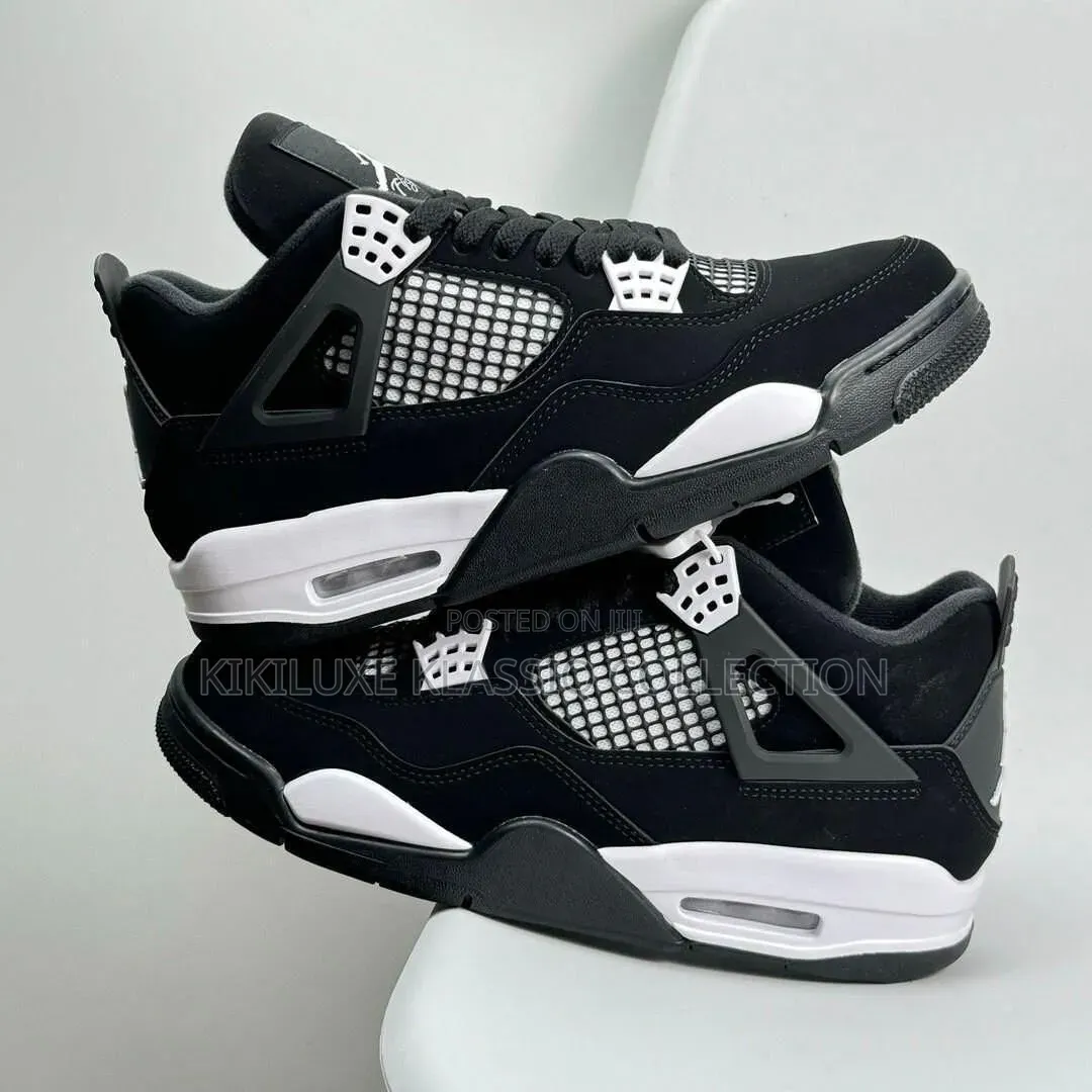 Air Jordan 4 Sneakers