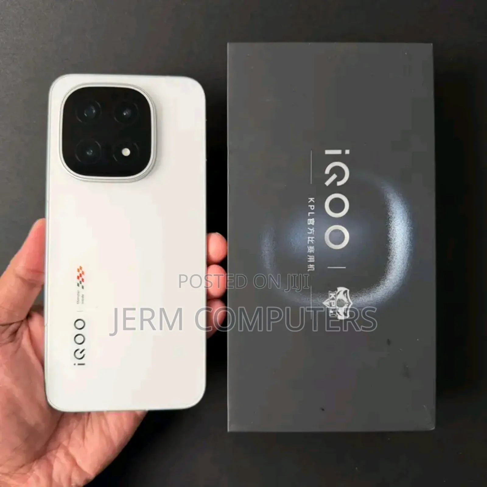 New Vivo iQOO 15 256 GB White