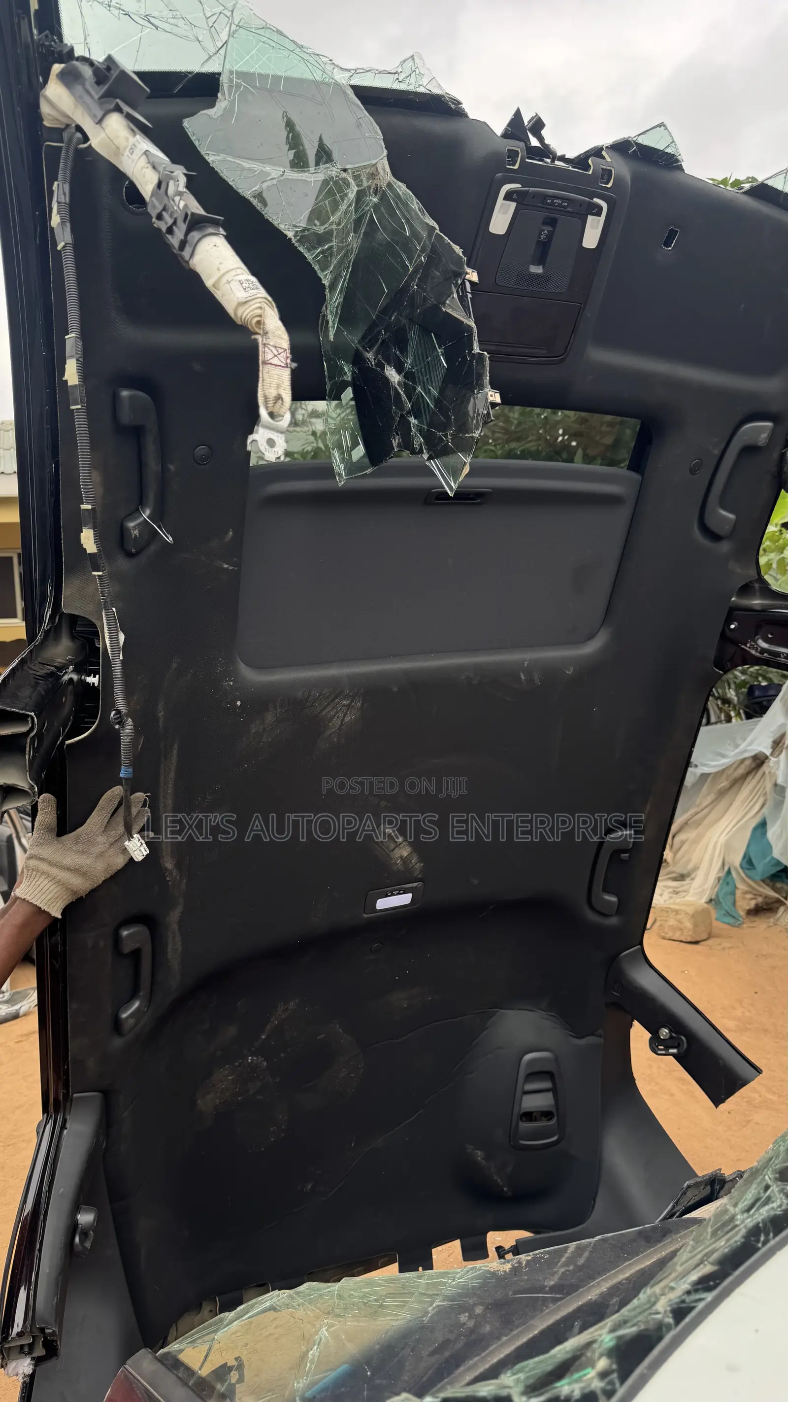 Honda cRV 2022,2023,2024,2025 Topcut / Sunroof Cut Available