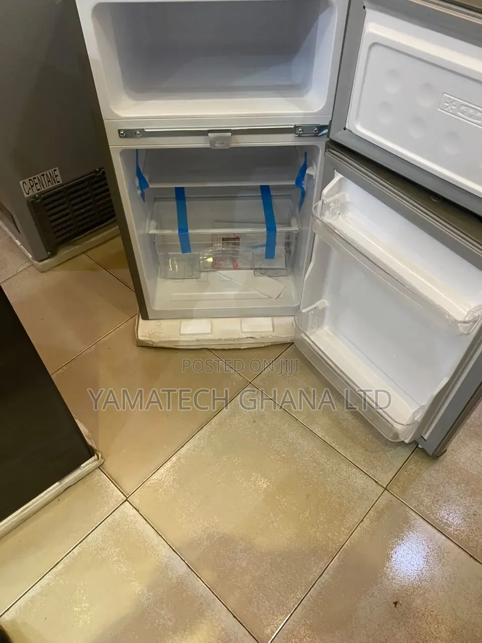 Pearl 85 Litre Double Door Table Top Refrigerator With Top Freezer