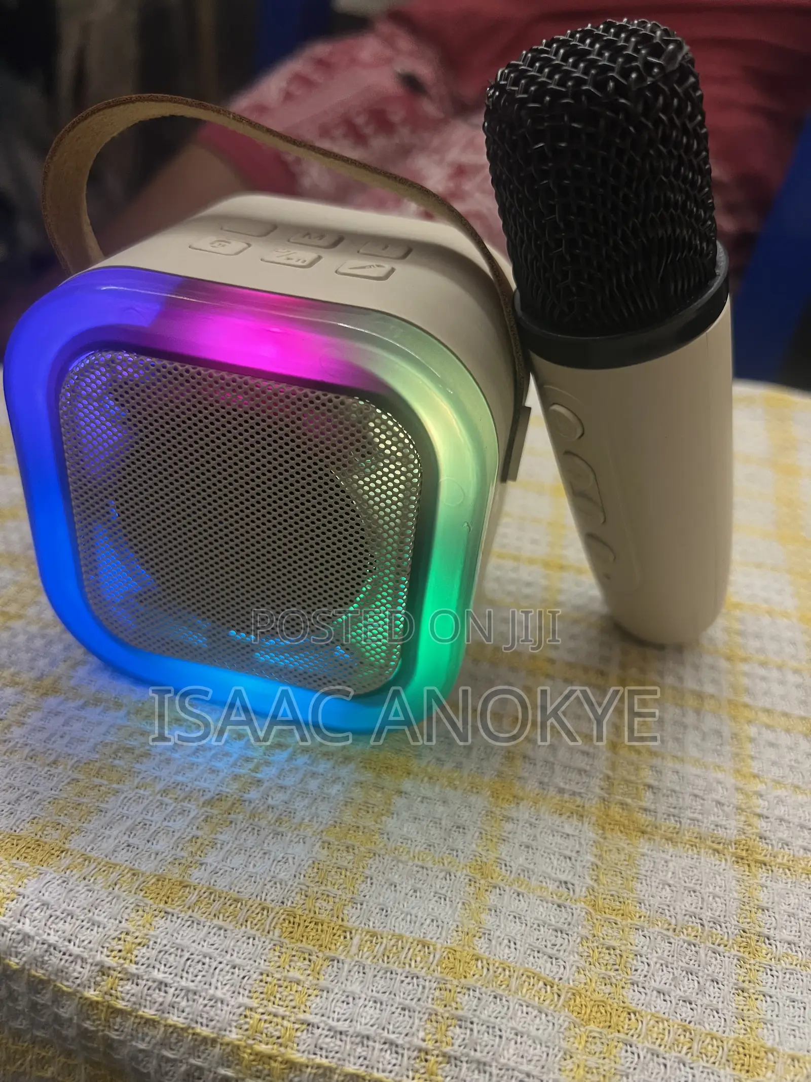 Wireless KARAOKE Speaker