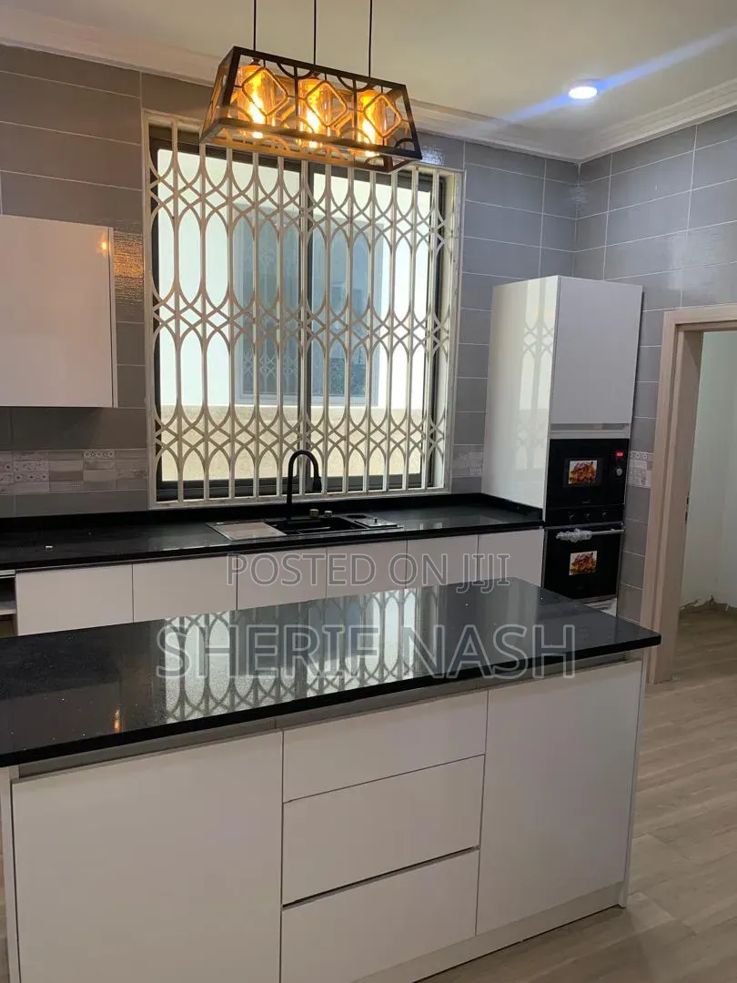 4bdrm Townhouse / Terrace in East Legon Hills, Accra Metropolitan