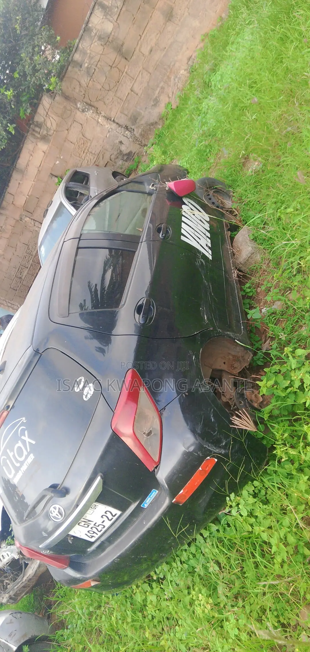 Toyota Vitz 1.0 FWD 5dr 2011 Black