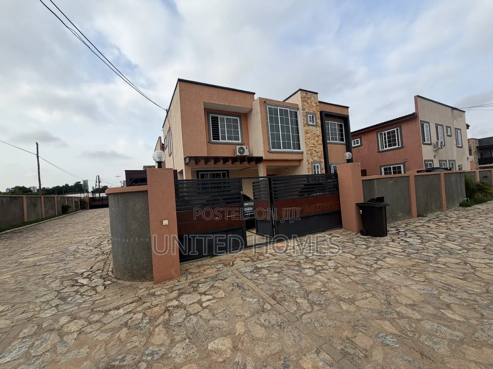 Furnished 3bdrm House in Airport Residential Area for rent