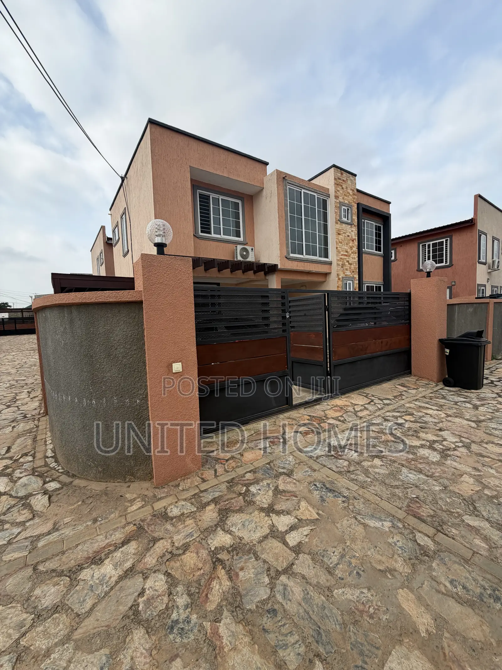 Furnished 3bdrm House in Airport Residential Area for rent