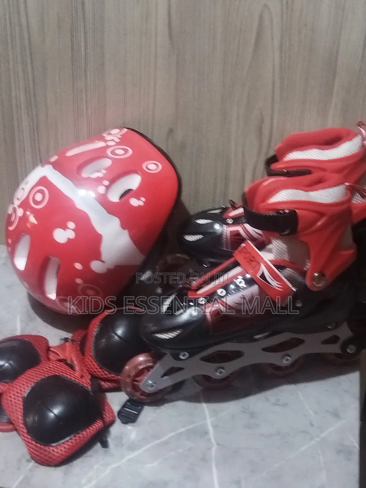 Kids Roller Skate Shoes Set, Pink, Blue, Red and Black