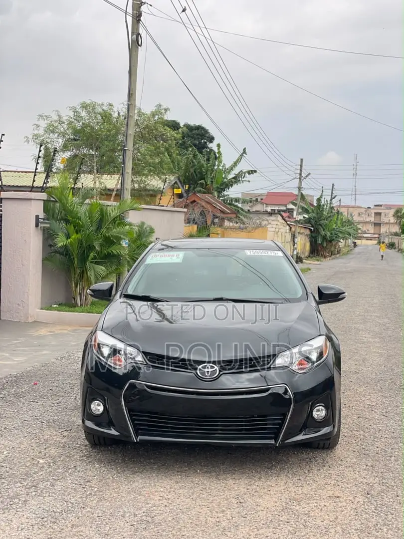Toyota Corolla 2016 Black