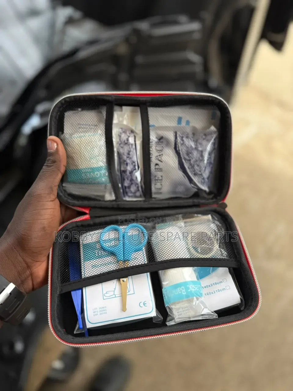 Original Brand New Car Emergency First Aid Box Available for All Cars