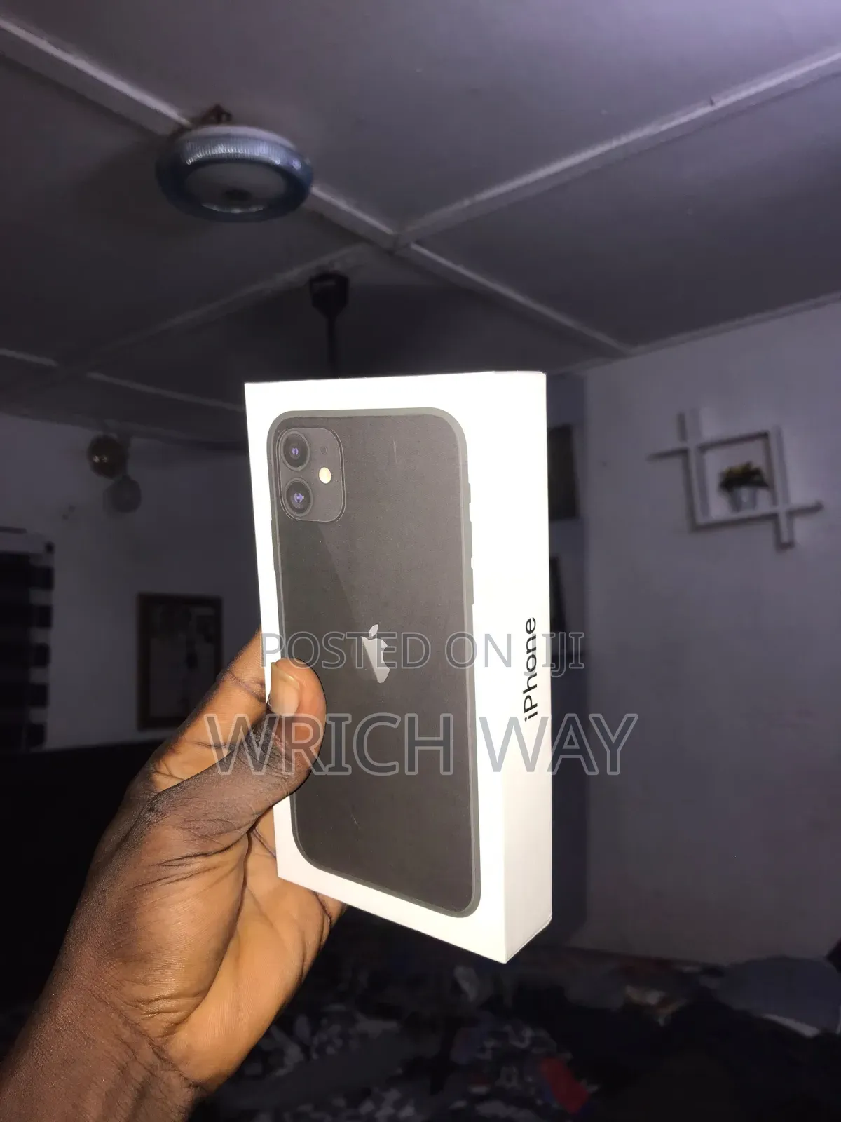 New Apple iPhone 11 128 GB Black
