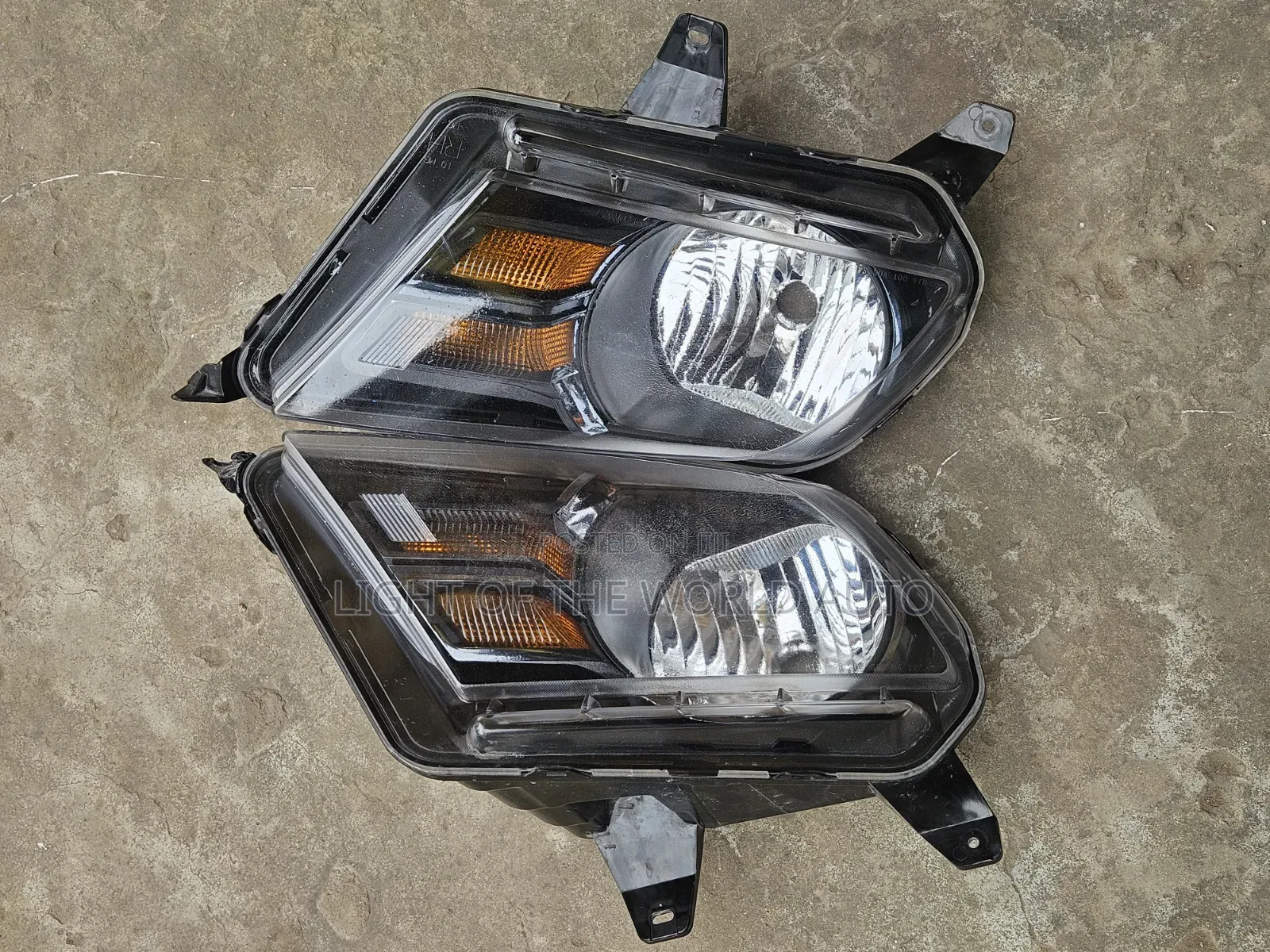 Ford Mustang Headlight 2012