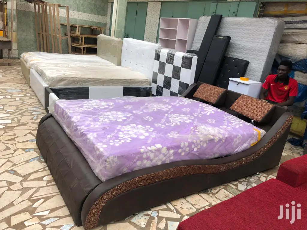 Quality Queen-Size Bed Wih Matress