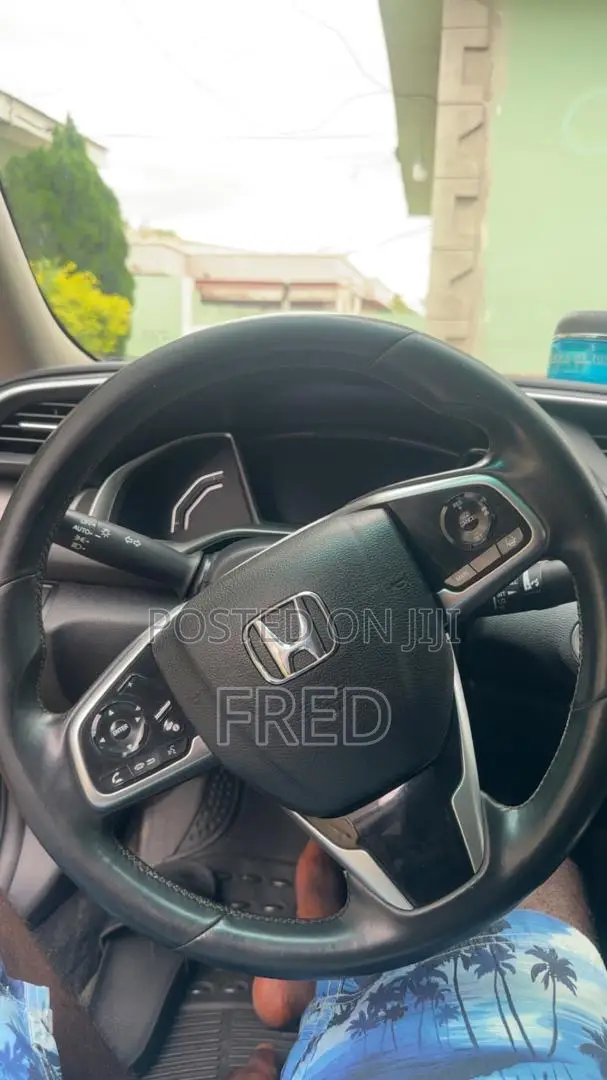 Honda Civic EX Sedan 2019 Gray