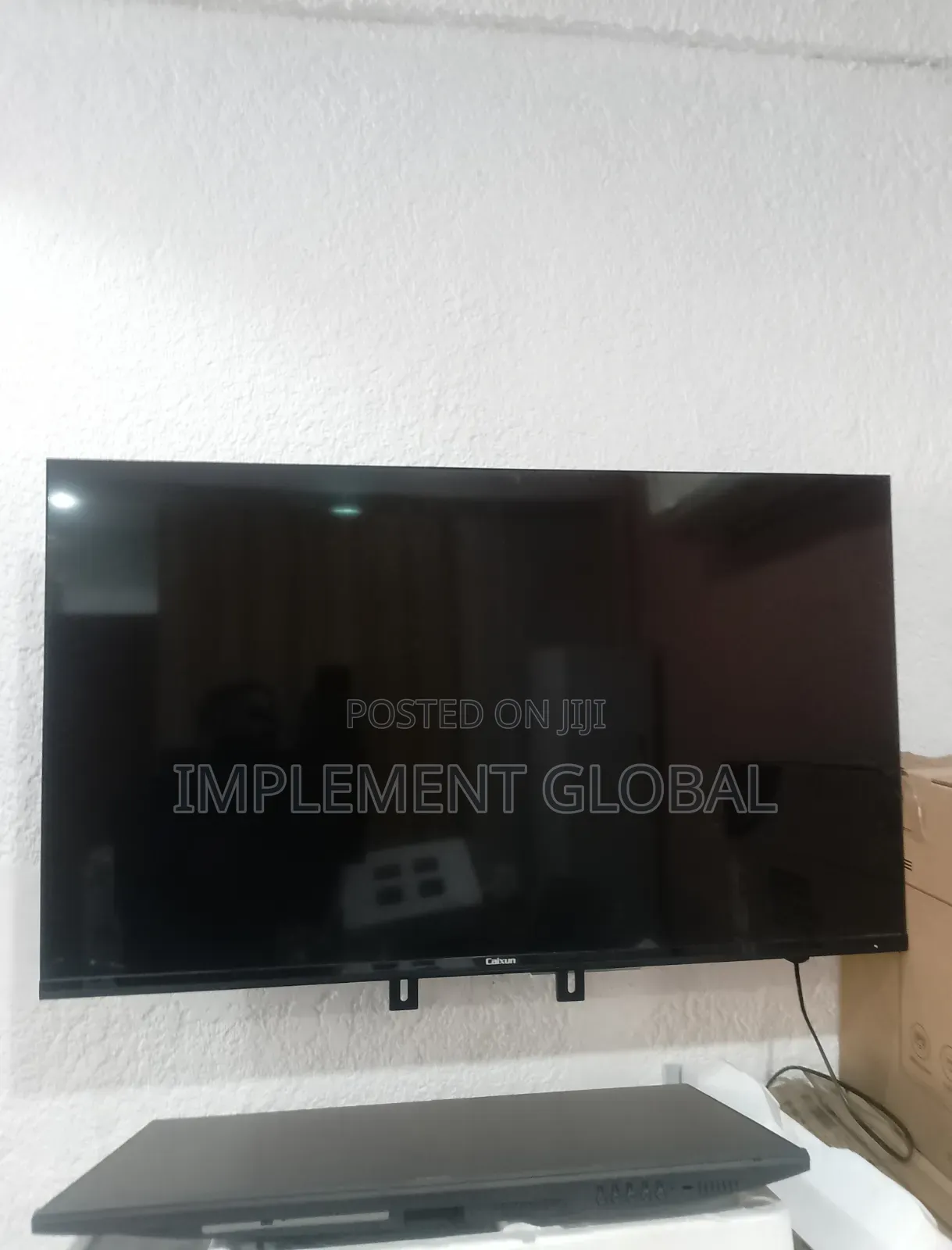 Caixun 43 Inch Smart TV - Untested