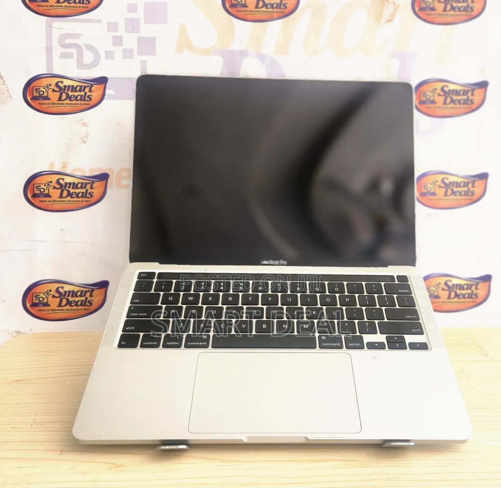 Laptop Apple MacBook Pro 2020 16GB Intel Core i5 SSD 512GB