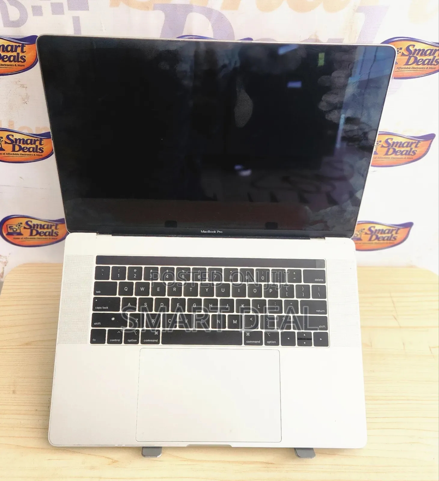 Laptop Apple MacBook 2018 16GB Intel Core i7 SSD 512GB