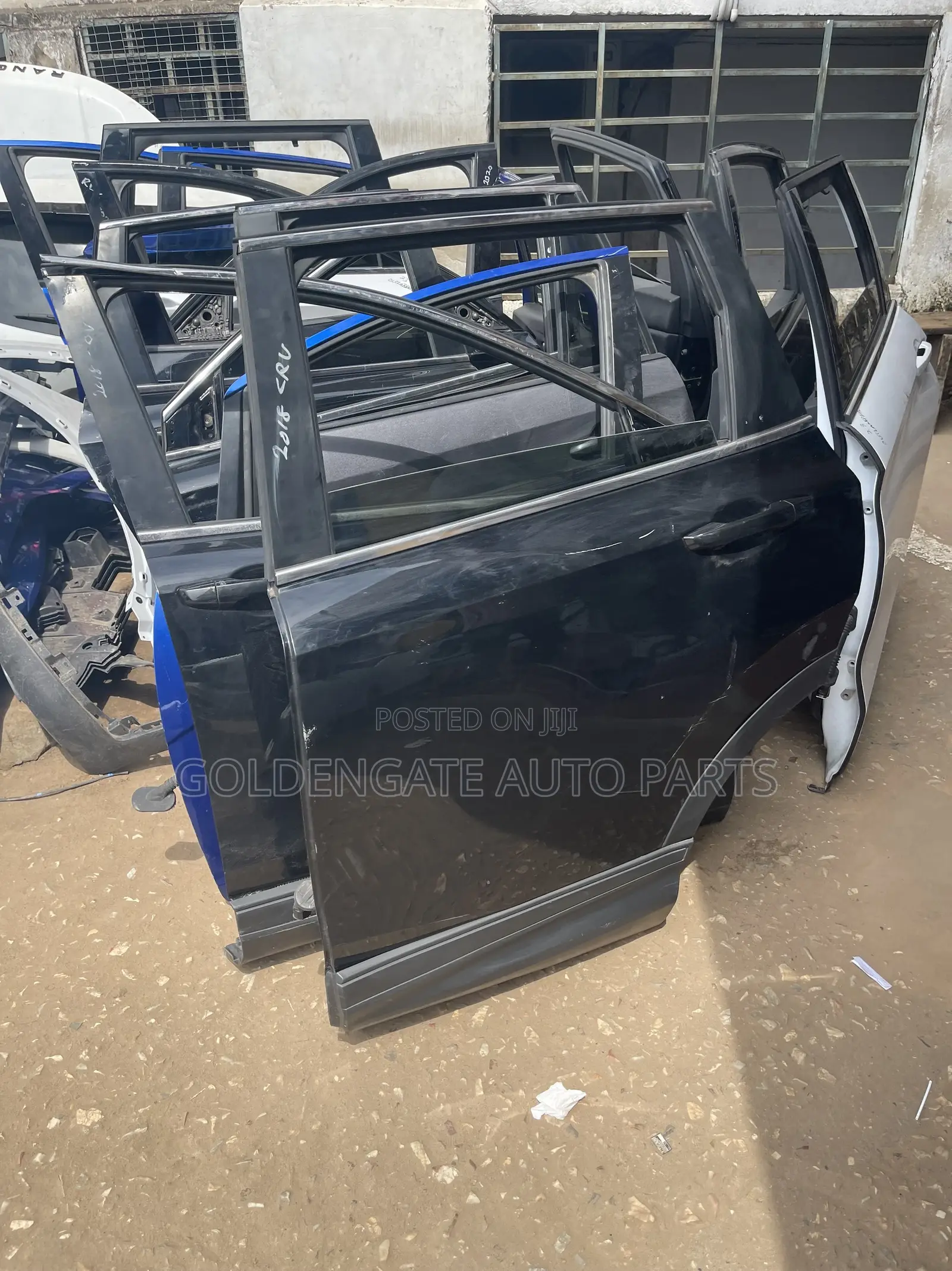 Honda CR-v 17 to 22 Back Door Complete