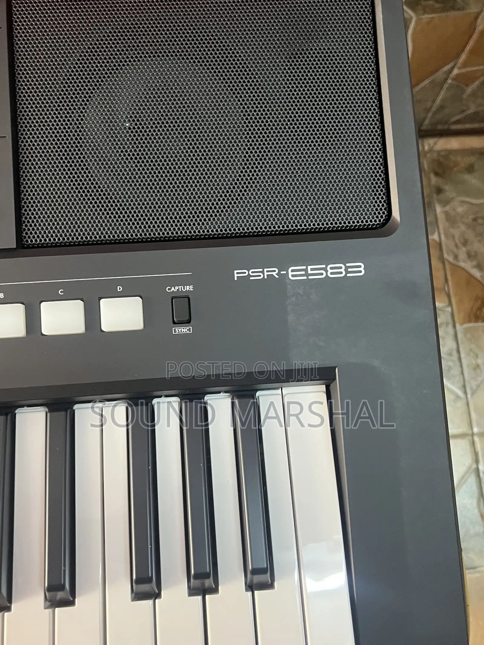 Yamaha PSR 583 61 Keys