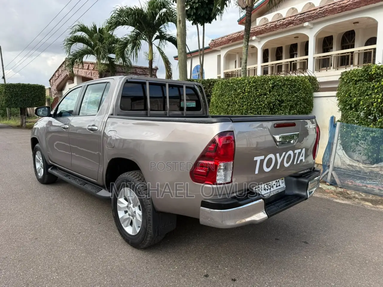 Toyota Hilux 2021 Gray