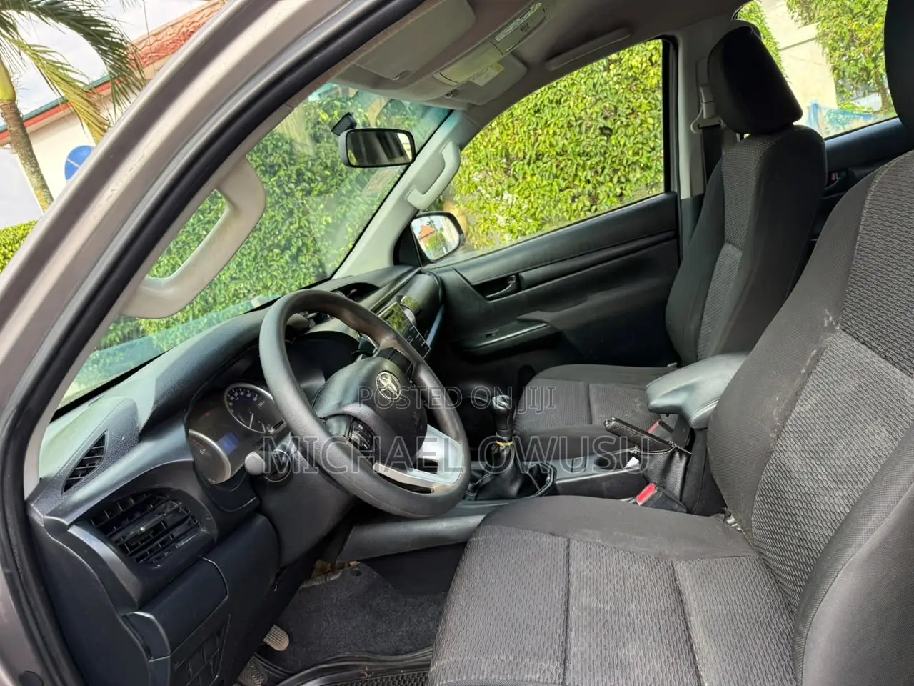 Toyota Hilux 2021 Gray