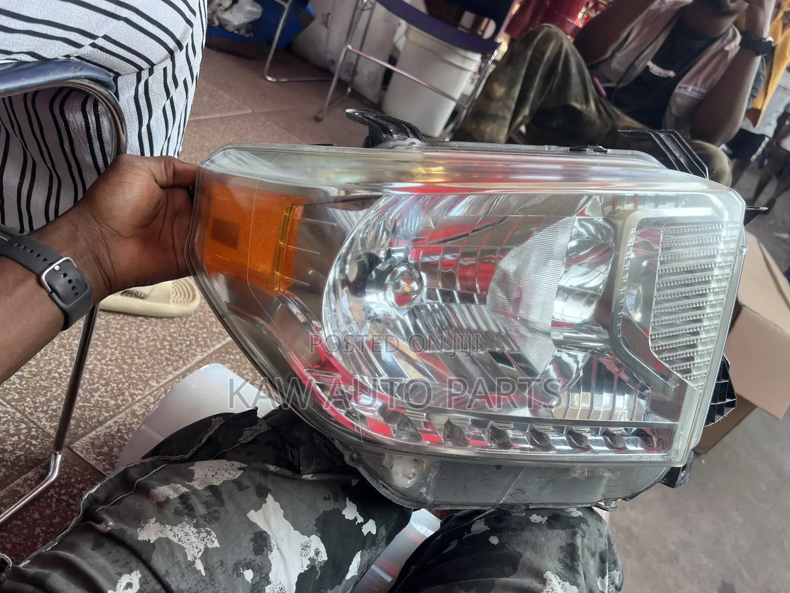 2014,2015,2016,2017,2018,2019,2020,2021 Headlight for Toyota Tundra