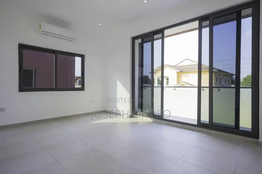 4bdrm Mansion in Little Rock Consult, Abelemkpe for rent