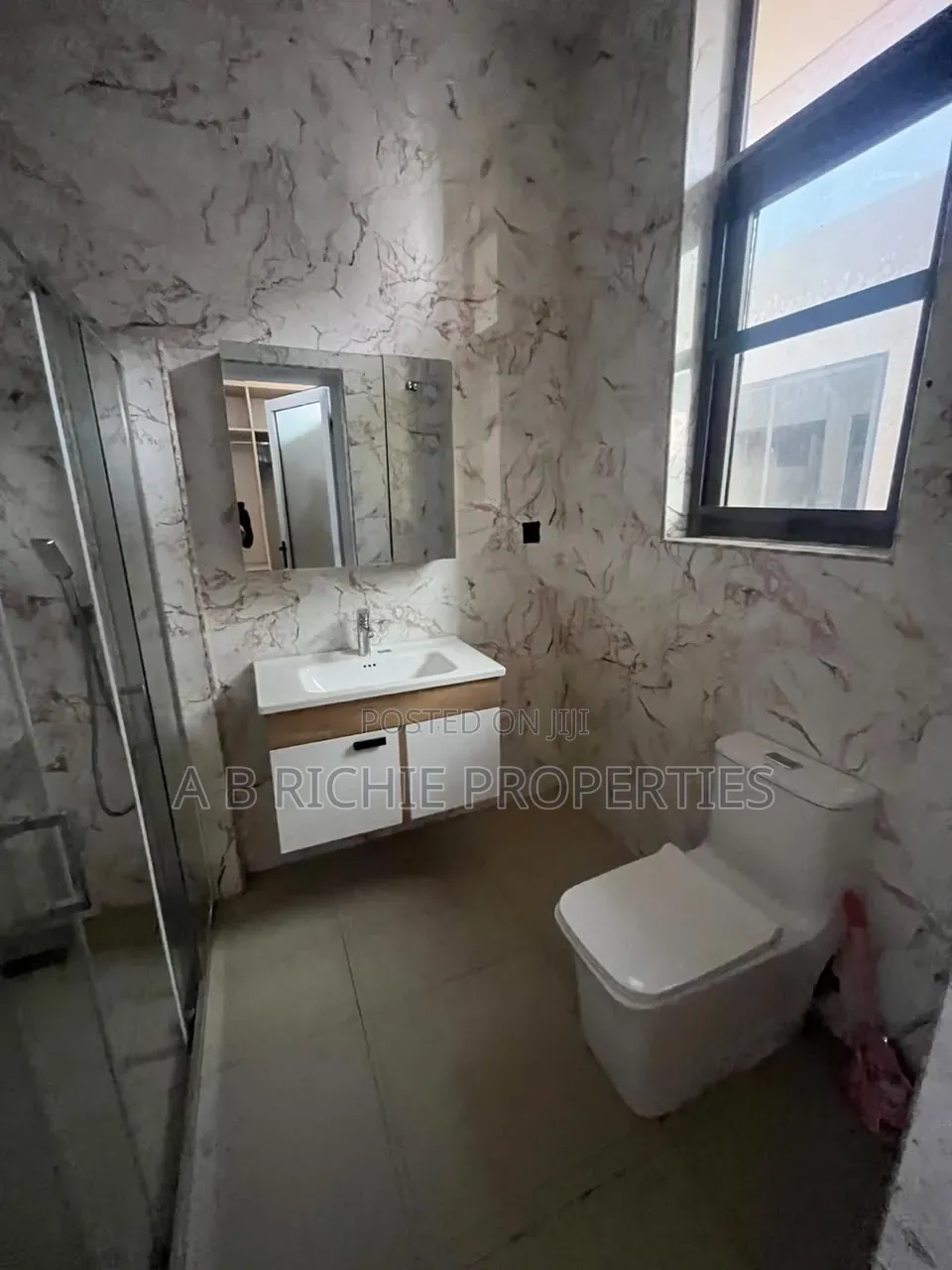 4bdrm House in Ab Richie Properties, Tseaddo for rent