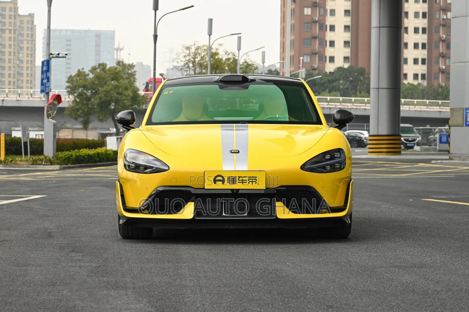 New Xiaomi SU7 Max EV AWD 2025 Gold
