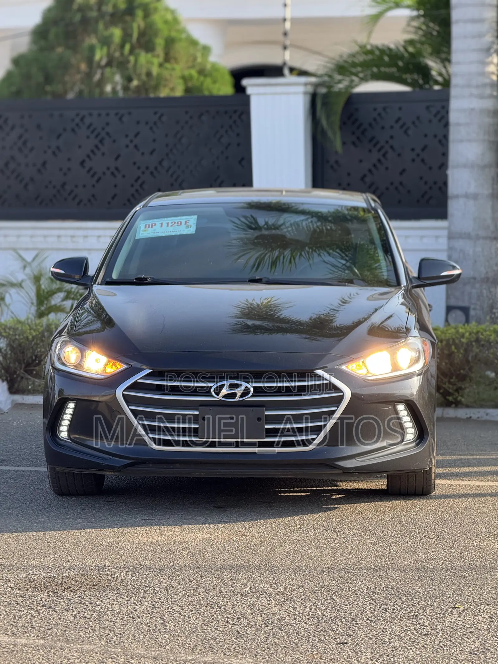Hyundai Elantra SE Sedan FWD (2.0L 4cyl 6M) 2017 Black