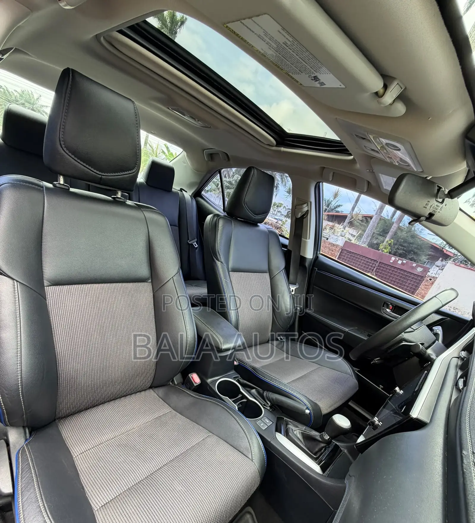 Toyota Corolla 2017 Gray